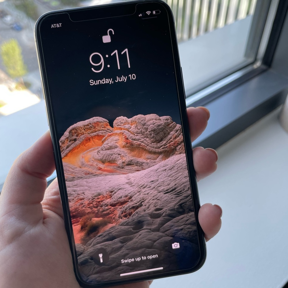 iPhone 11 pro (green)